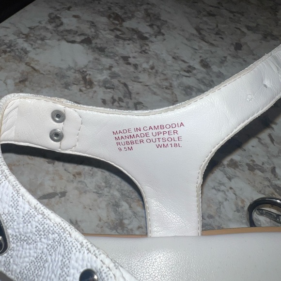 Michael Kors Sandals - Picture 2 of 2